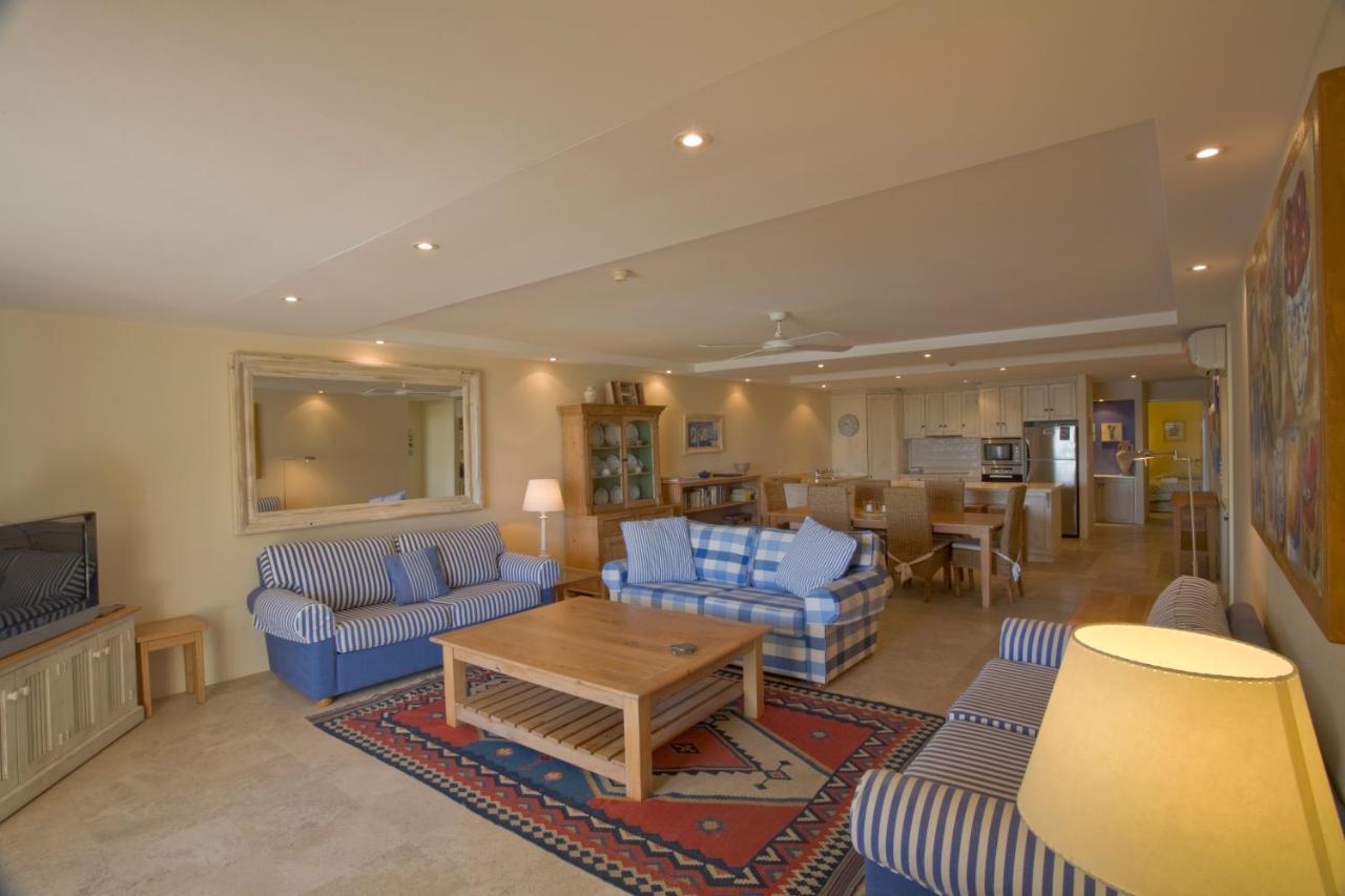 Noosa Quays Waterfront Accomodation Exterior photo