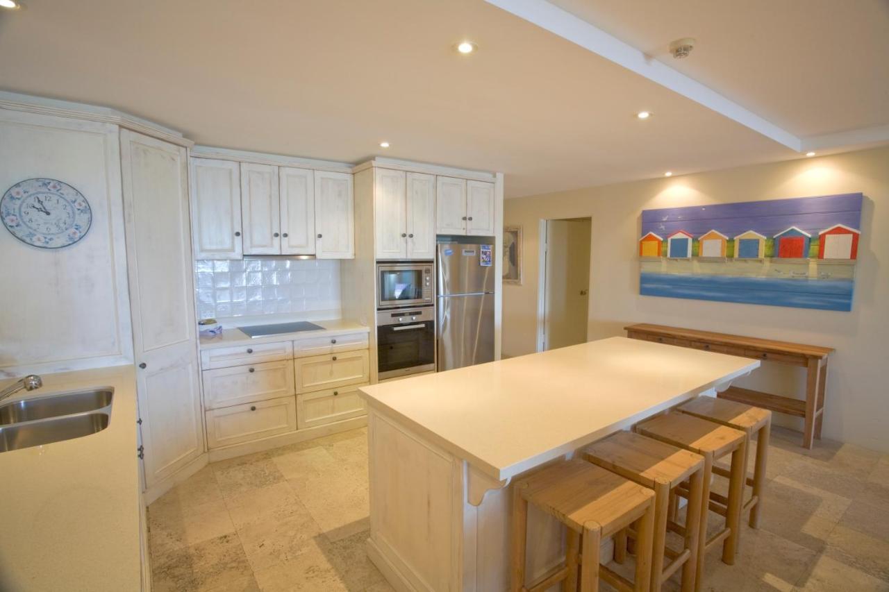 Noosa Quays Waterfront Accomodation Exterior photo