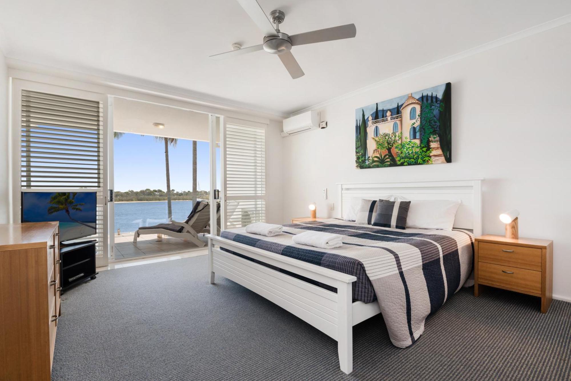 Noosa Quays Waterfront Accomodation Exterior photo